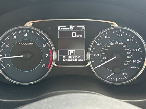 Used 2016 Subaru Crosstrek 2.0i Limited w/ Popular Package #2 image 28