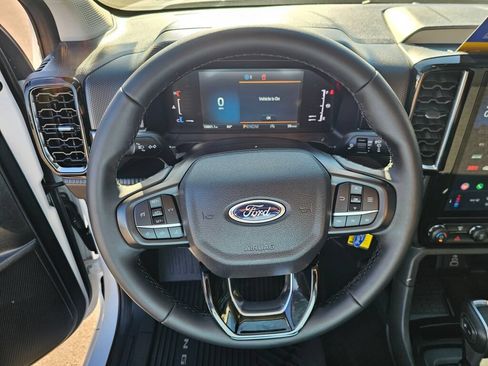 Certified 2025 Ford Ranger XLT w/ FX4 Off-Road Package AWD/4WD image 20