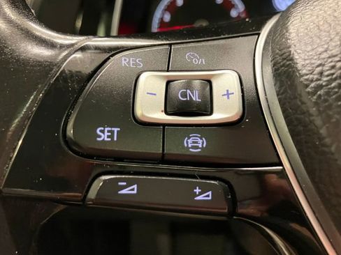 Used 2019 Volkswagen Jetta SE image 31