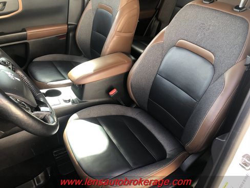 Used 2023 Ford Bronco Sport Outer Banks image 12