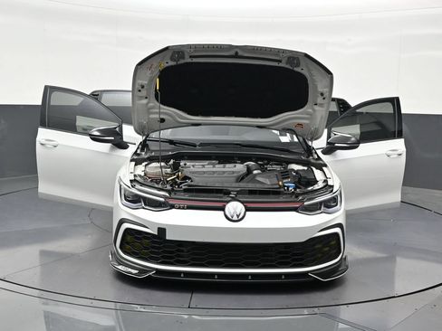 Used 2024 Volkswagen GTI SE FWD image 36