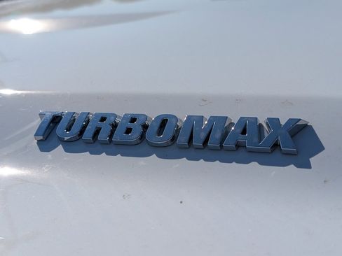 Used 2024 Chevrolet Silverado 1500 Custom w/ Turbomax Blackout Package image 30