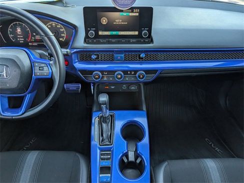 Used 2022 Honda Civic Sport image 7