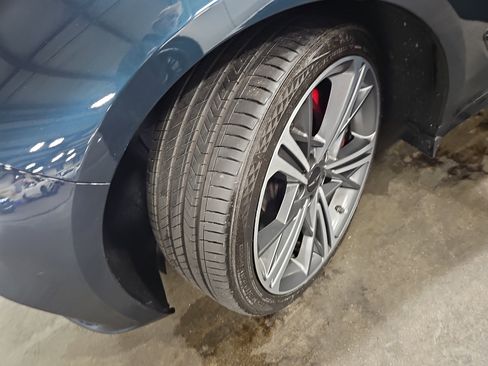 Used 2024 Genesis G70 3.3T Advanced w/ Sport Prestige Package RWD image 34