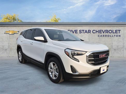 Used 2018 GMC Terrain SLE image 1