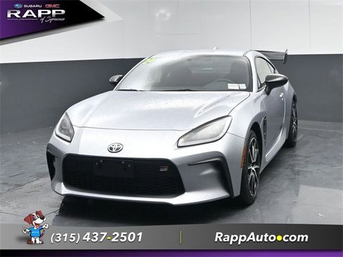 Used 2024 Toyota GR86 image 15