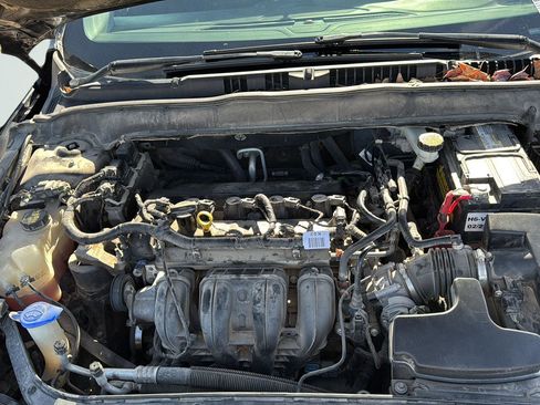 Used 2014 Ford Fusion SE w/ Equipment Group 201A image 24