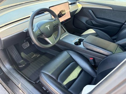 Used 2023 Tesla Model 3 Standard Range RWD image 9