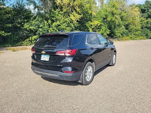 Used 2024 Chevrolet Equinox LT AWD/4WD image 11