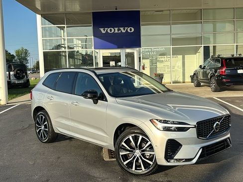 Certified 2025 Volvo XC60 B5 Plus AWD/4WD image 2
