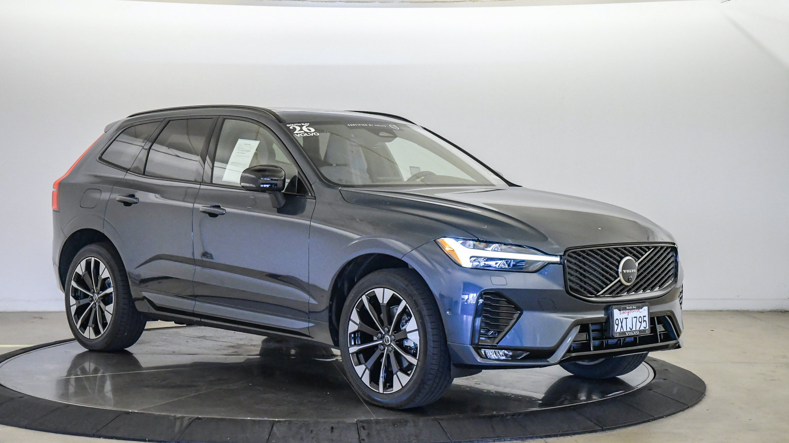 Certified 2026 Volvo XC60 B5 Plus w/ Protection Package Premier AWD/4WD image 6