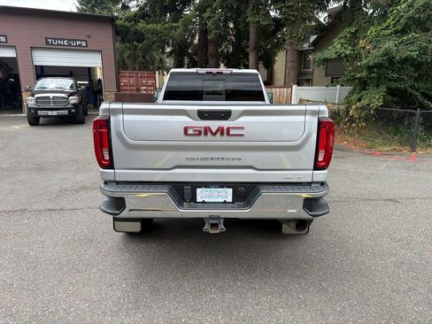 Used 2020 GMC Sierra 3500 SLT w/ SLT Convenience Package AWD/4WD image 5