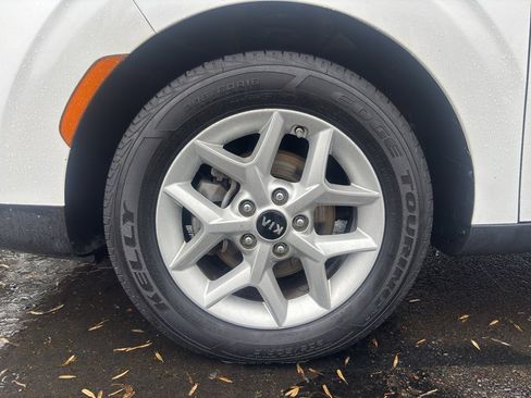 Used 2020 Kia Soul S image 5