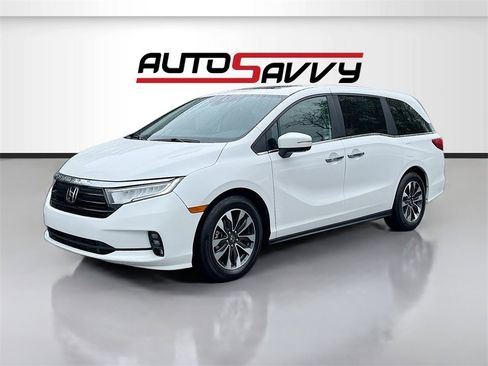 Used 2024 Honda Odyssey EX-L image 3