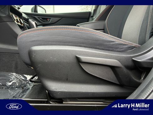 Used 2019 Subaru Crosstrek 2.0i Premium image 14