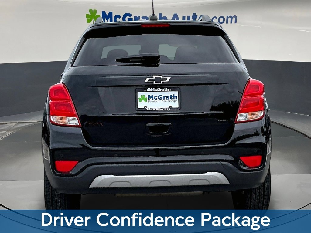 Used 2019 Chevrolet Trax LT w/ Sun & Sound Package AWD/4WD image 7