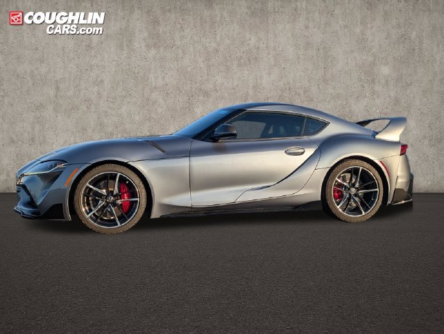 Used 2021 Toyota Supra Premium w/ Driver Assist Package RWD image 4