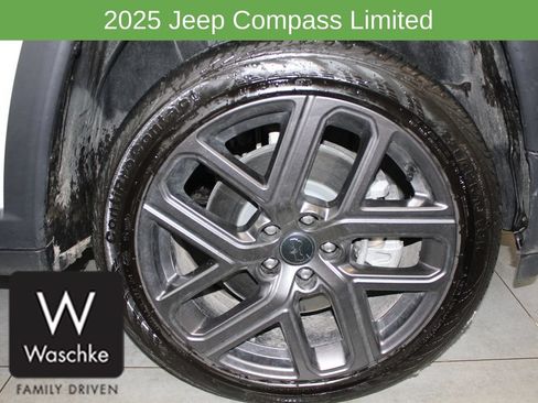 New 2025 Jeep Compass Limited w/ Sun & Sound Group AWD/4WD image 13