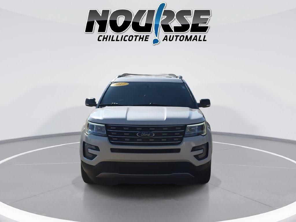 Used 2017 Ford Explorer XLT w/ Class II Trailer Tow Package FWD image 3
