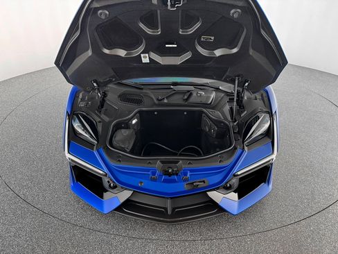 Used 2025 Lamborghini Revuelto image 34