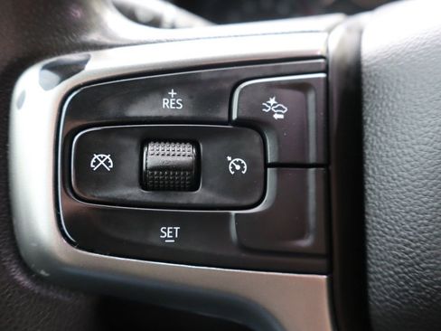 Used 2022 Chevrolet Silverado 1500 Custom Trail Boss w/ Safety Confidence Package AWD/4WD image 29