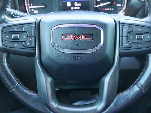 Used 2021 GMC Sierra 1500 AT4 w/ AT4 Preferred Package AWD/4WD image 32