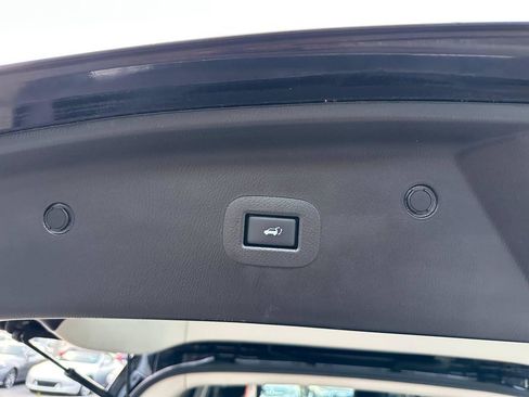 Used 2018 INFINITI QX80 2WD w/ Driver Assistance Package image 43