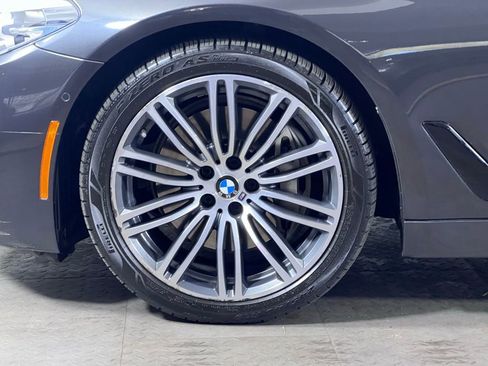 Used 2020 BMW 540i xDrive w/ M Sport Package image 12