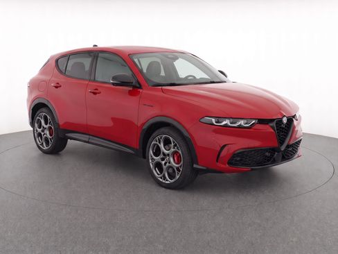 Used 2024 Alfa Romeo Tonale Veloce w/ Active Assist Package AWD/4WD image 1