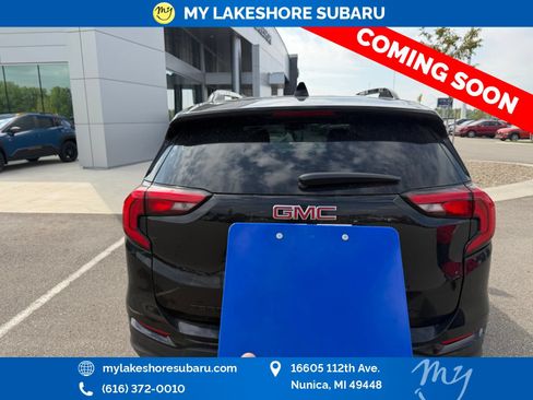 Used 2020 GMC Terrain SLE w/ Driver Convenience Package AWD/4WD image 4