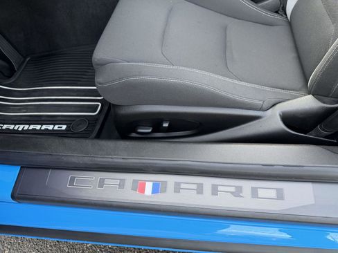 Certified 2023 Chevrolet Camaro SS RWD image 11