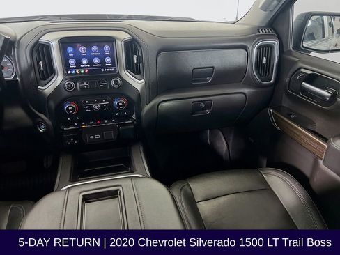 Used 2020 Chevrolet Silverado 1500 LT Trail Boss image 30
