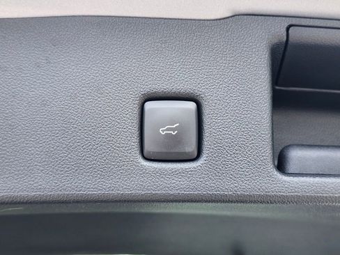 Used 2022 Ford Escape SEL w/ Technology Package AWD/4WD image 34