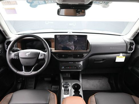 New 2026 Ford Bronco Sport Outer Banks w/ Sasquatch Outer Banks Package AWD/4WD image 21