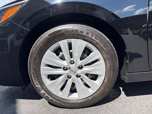 Used 2025 Nissan Sentra S FWD image 8