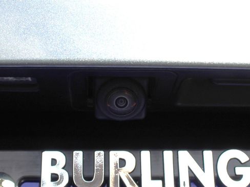 Used 2024 Buick Encore GX Sport Touring image 15