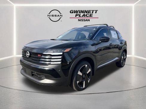 New 2026 Nissan Kicks SR image 1