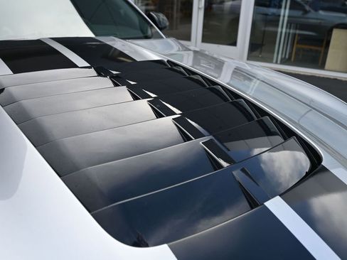 Used 2021 Ford Mustang Shelby GT500 w/ Technology Package RWD image 15