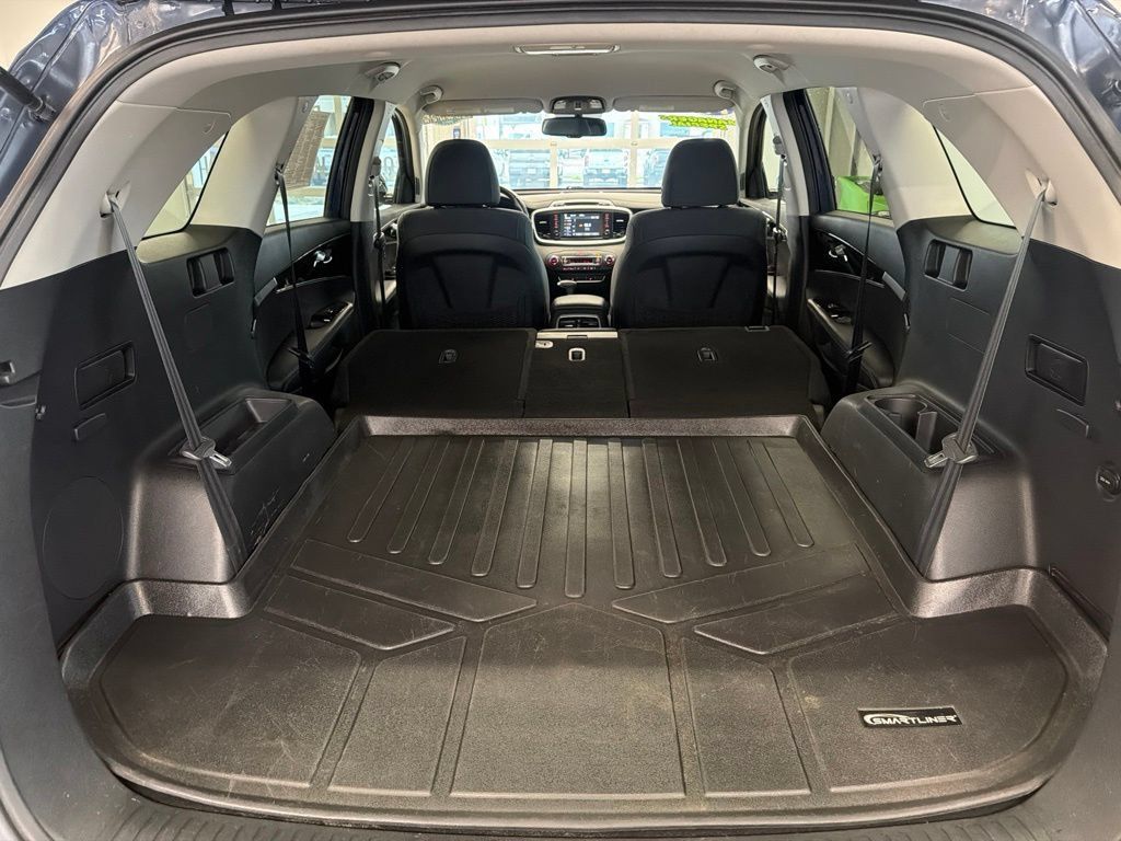 Used 2019 Kia Sorento AWD w/ LX Convenience Package image 64