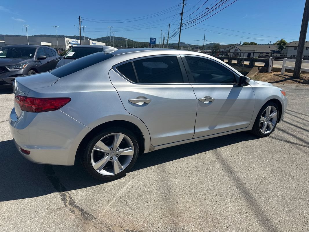 Used 2015 Acura ILX FWD image 8