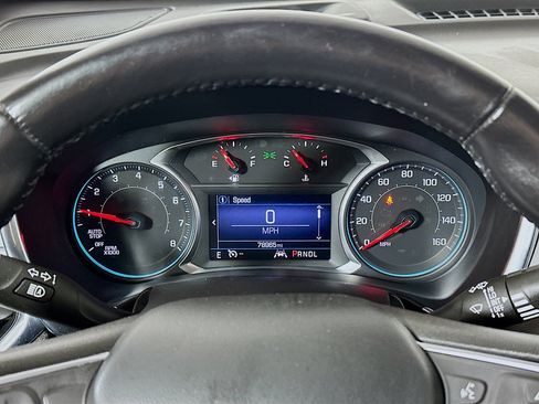 Used 2022 Chevrolet Equinox LT w/ Driver Convenience Package image 12