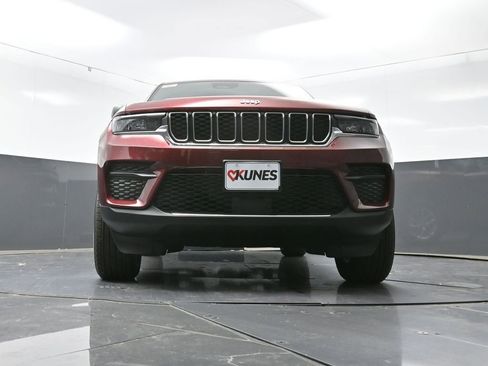 New 2025 Jeep Grand Cherokee Laredo X w/ Luxury Tech Group I image 51