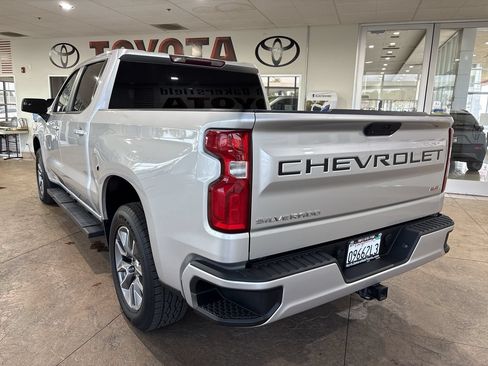 Used 2021 Chevrolet Silverado 1500 RST RWD image 8
