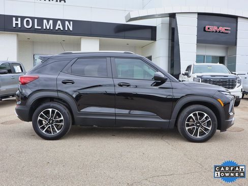 Certified 2024 Chevrolet TrailBlazer LT w/ Driver Confidence Package image 2