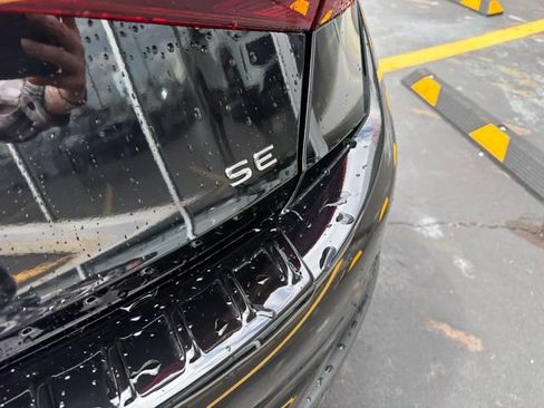 New 2026 Volkswagen Jetta SE FWD image 18