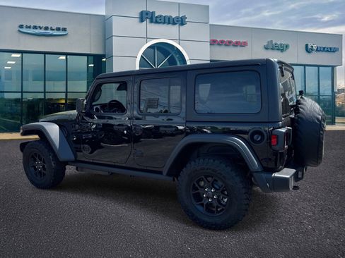 Used 2026 Jeep Wrangler Unlimited Sport AWD/4WD image 3