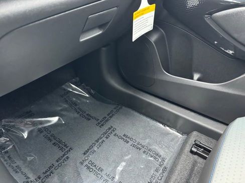 New 2026 Chevrolet Trax LT FWD image 19