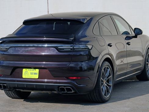 Used 2020 Porsche Cayenne Turbo AWD/4WD image 56
