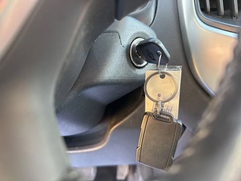 Used 2018 Chevrolet Colorado LT w/ LT Convenience Package image 20