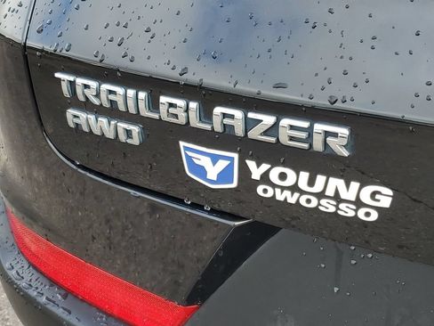Certified 2023 Chevrolet TrailBlazer LT w/ Convenience Package AWD/4WD image 33